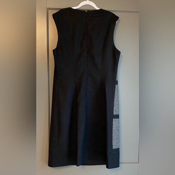 Judith & Charles mod-style shift dress with ribbon detailing - Picture 3 of 3